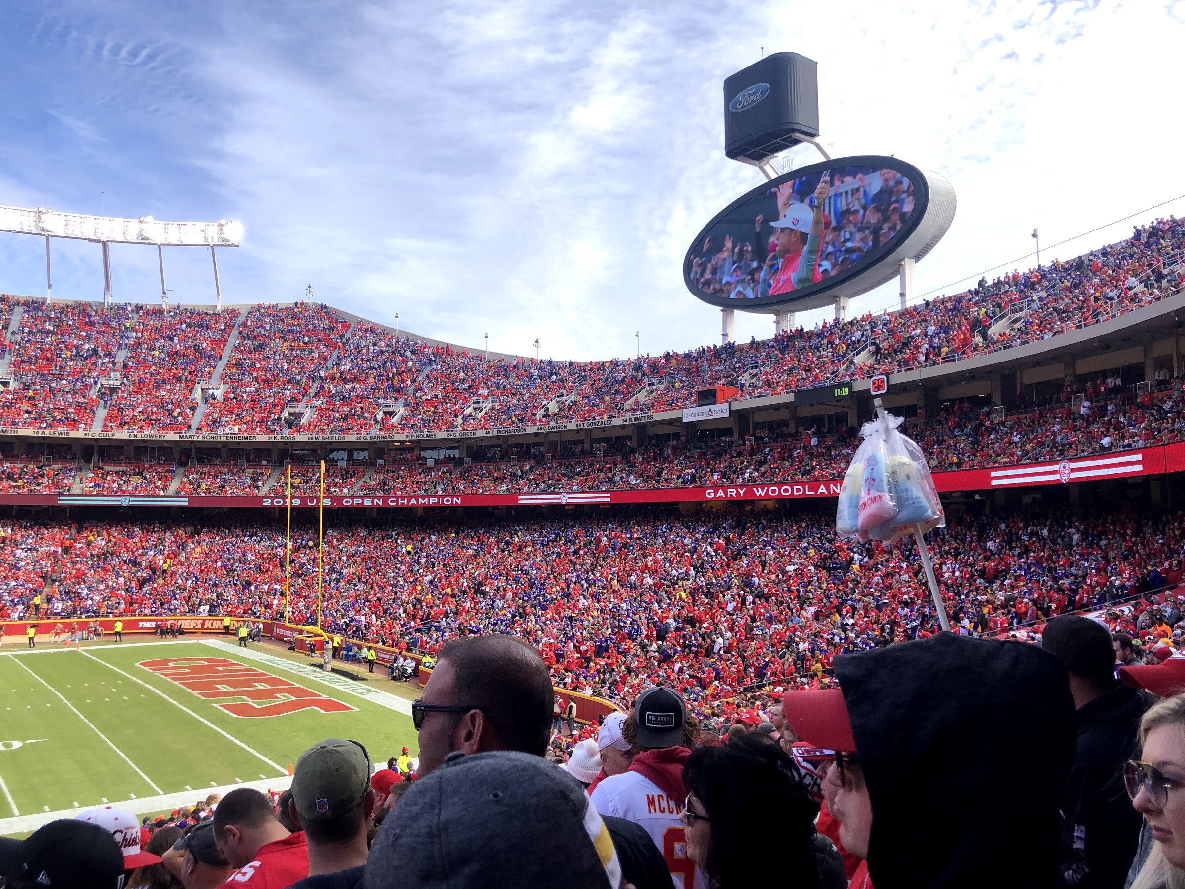 kansas-city-missouri-arrowhead-stadium-lazy-escapes